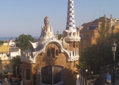 ΒΑΡΚΕΛΩΝΗ-ΤΖΙΡΟΝΑ-ΦΙΓΚΕΡΕΣ & ΜΑΘΗΜΑΤΑ NEBR